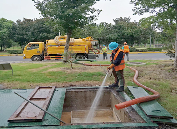 叙永化油池清理